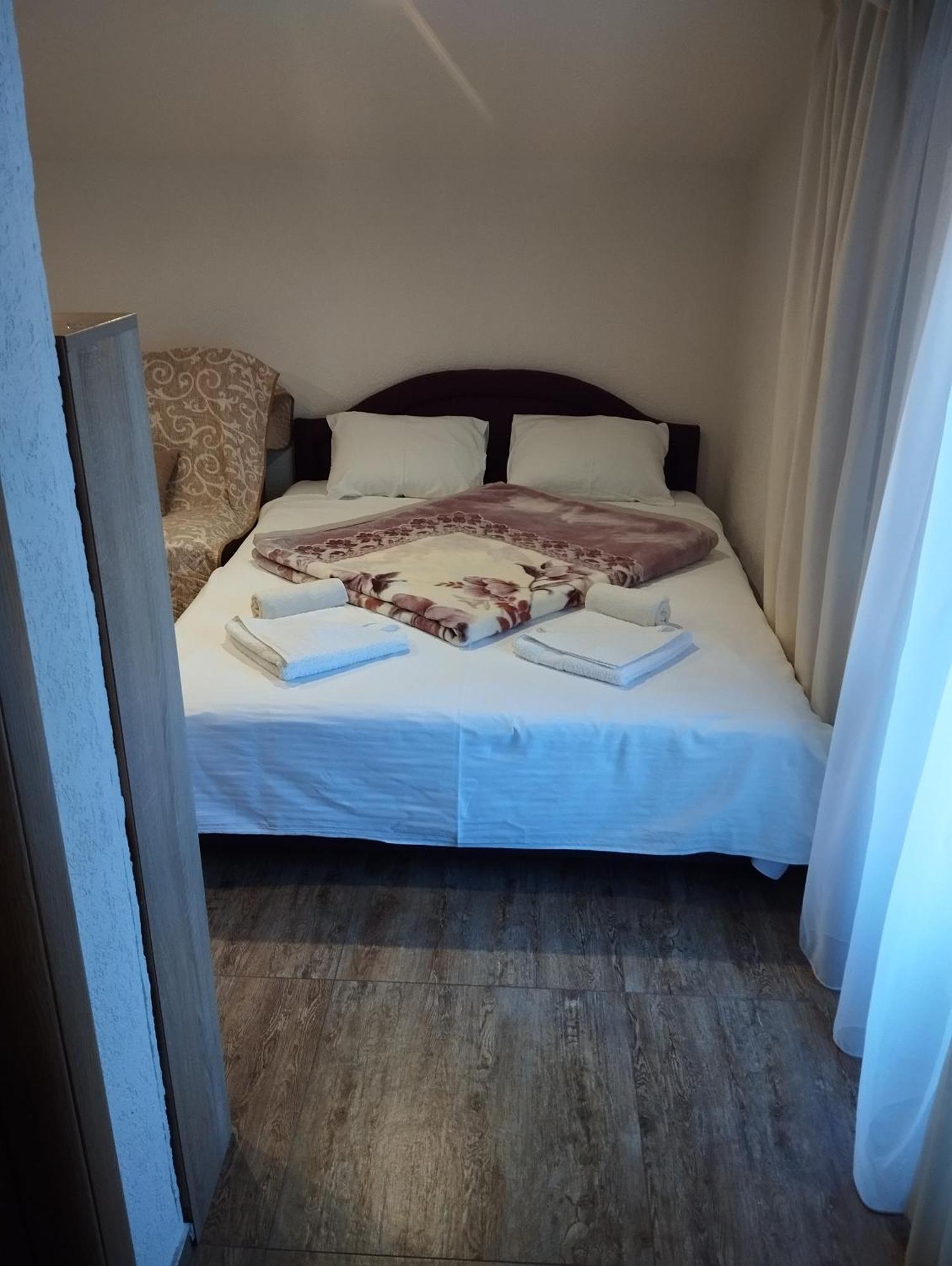 Apartment Lela *